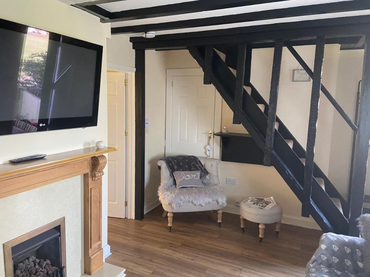 Cosy Cottage Great Bentley Near Station And Shops Exterior foto